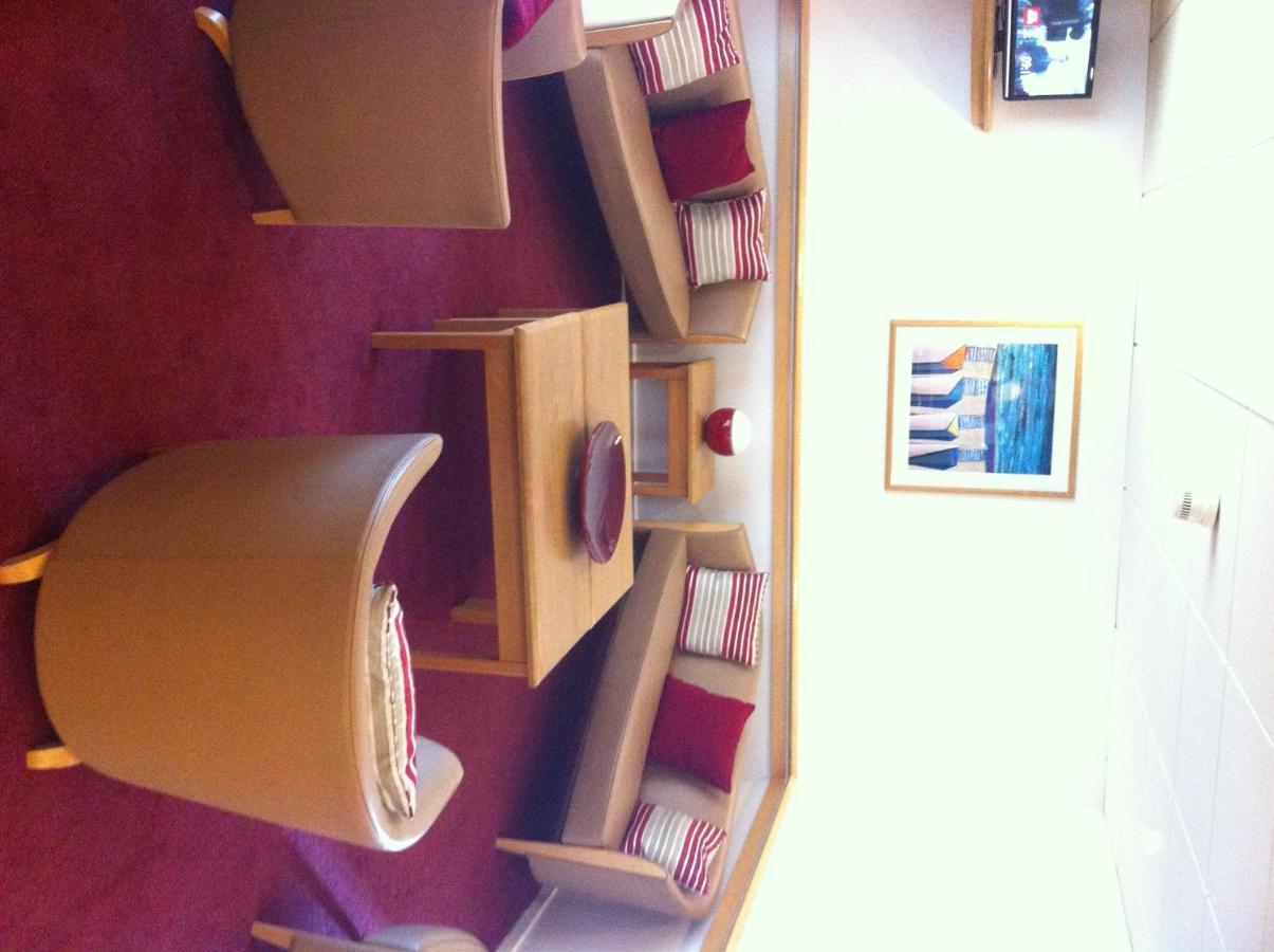 Days Inn Hotel Abington - Glasgow Екстер'єр фото