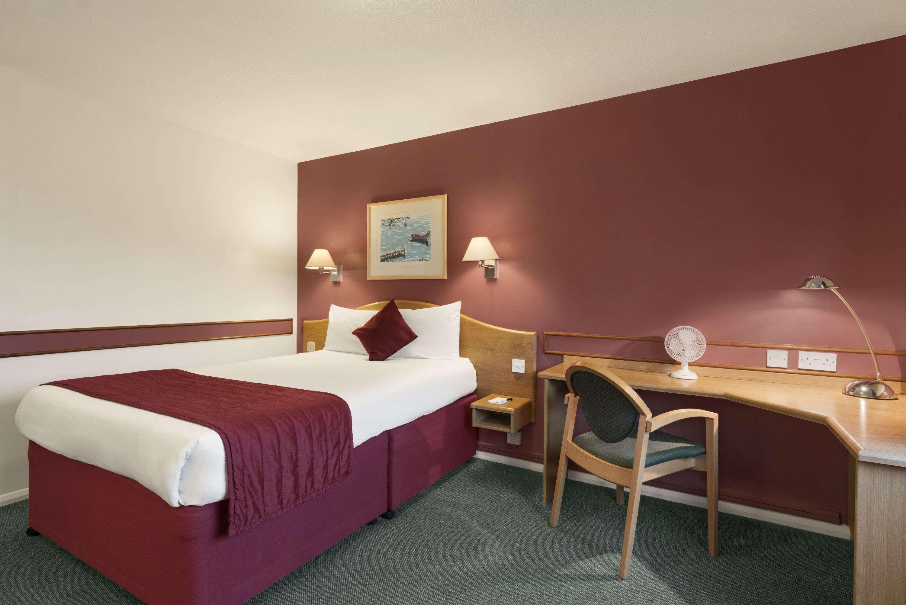 Days Inn Hotel Abington - Glasgow Екстер'єр фото