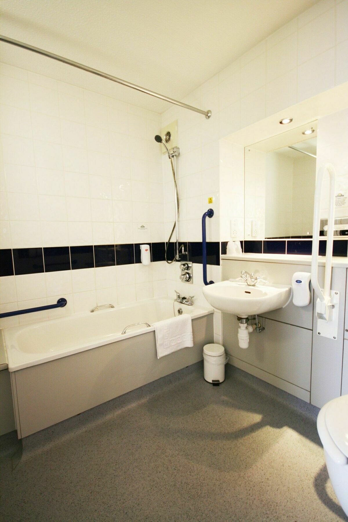 Days Inn Hotel Abington - Glasgow Екстер'єр фото